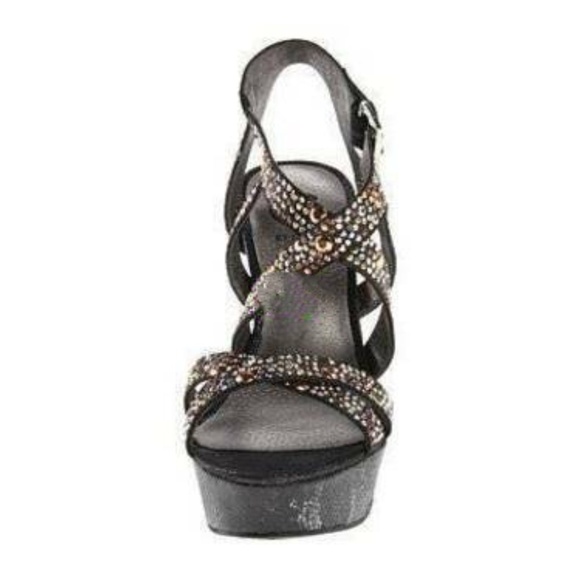 Womens Platform Heels Guess Black 9.5 Metallic Gold Studded Fx Leather Sandals - Picture 4 of 7